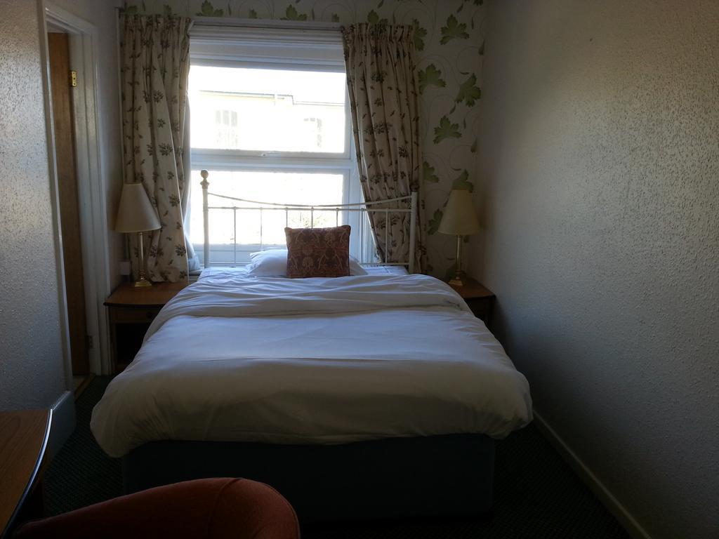Cadogan Hotel Newmarket  Zewnętrze zdjęcie