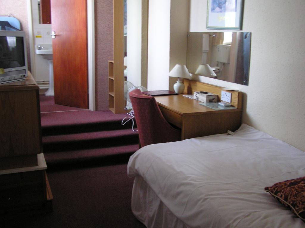 Cadogan Hotel Newmarket  Zewnętrze zdjęcie