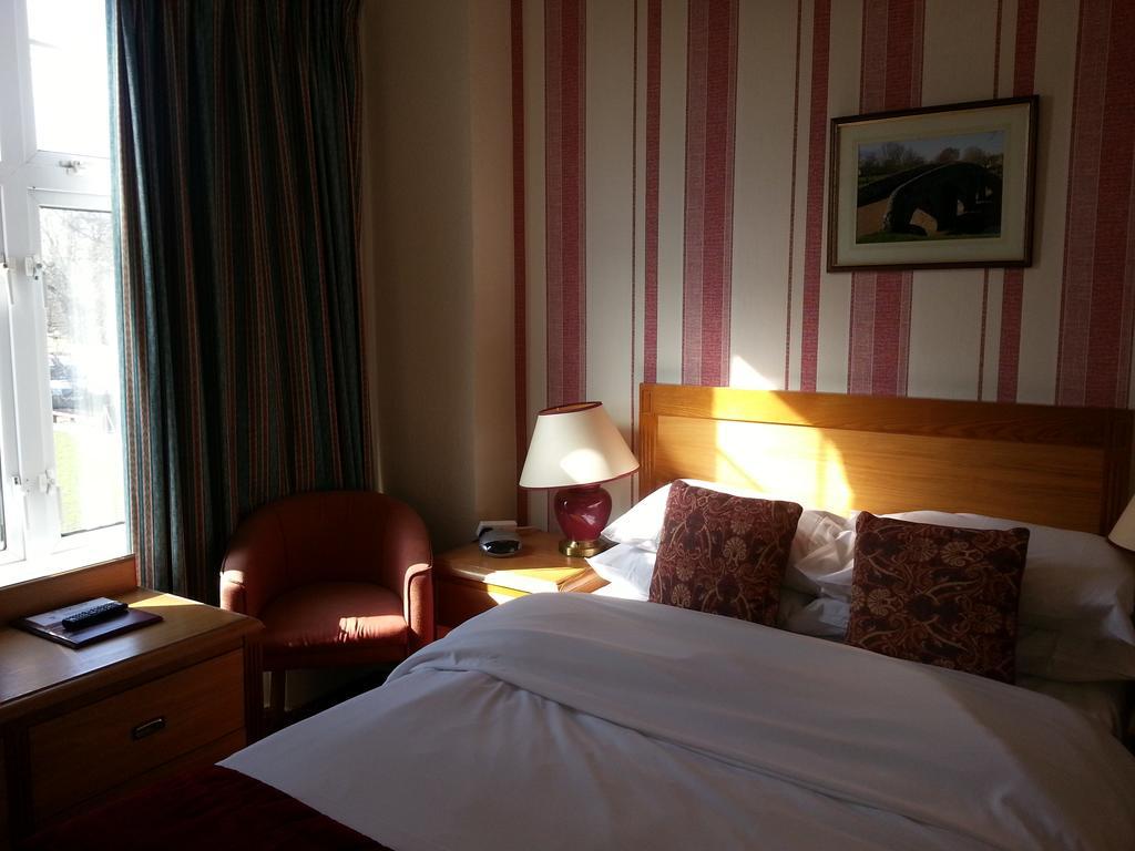 Cadogan Hotel Newmarket  Zewnętrze zdjęcie