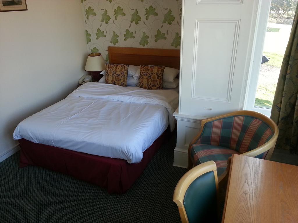 Cadogan Hotel Newmarket  Zewnętrze zdjęcie